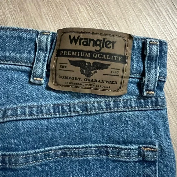 Wrangler Men's Straight Blue Jeans comforter flex waist 34x34 light wash utility - Picture 5 of 8